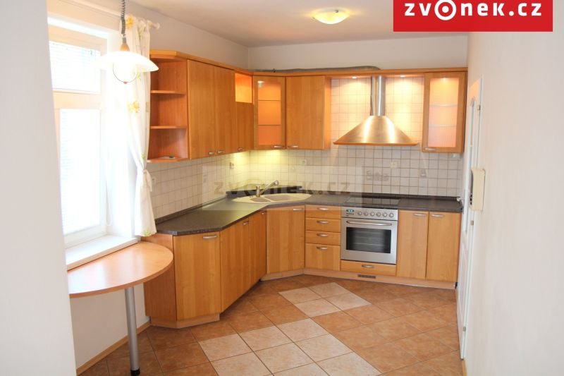 Pronájem rodinného domu 200 m², Zlín