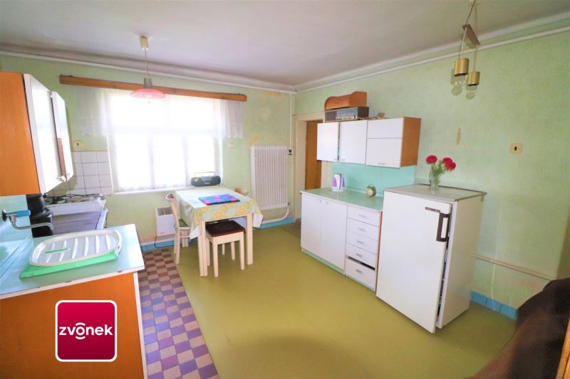 Prodej rodinného domu s velkou zahradou, Vlachovice - Vrbětice