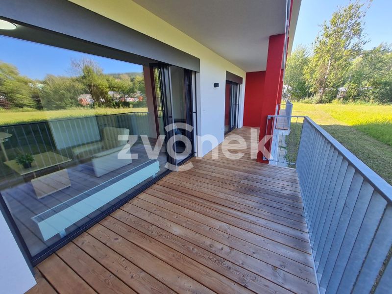 Pronájem bytu 2+kk 57 m², Zlín - Příluky