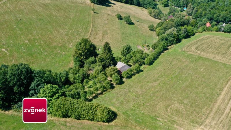 Prodej chalupy s velkými pozemky Kochavec, Štítná nad Vláří
