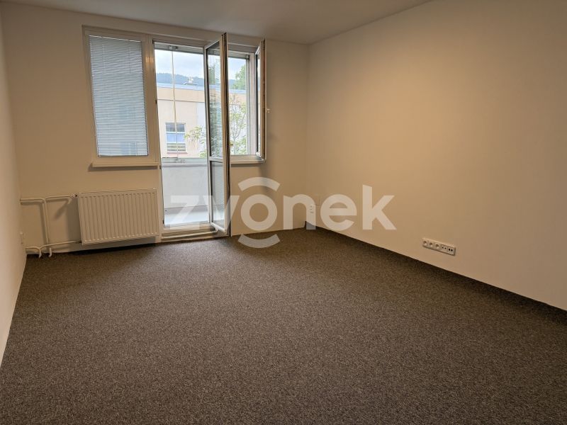 Pronájem bytu 2+1 56 m², Zlín