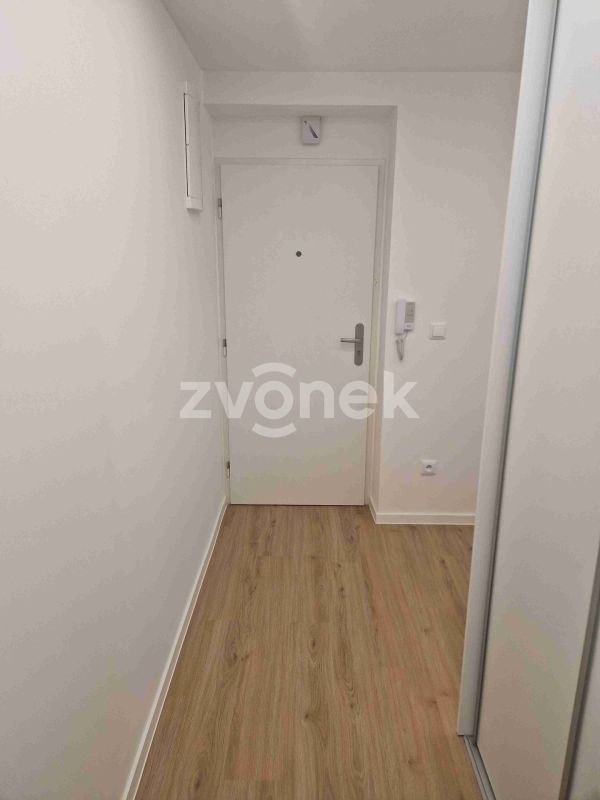 Pronájem bytu 3+kk po celkové rekonstrukci, Uherské Hradiště