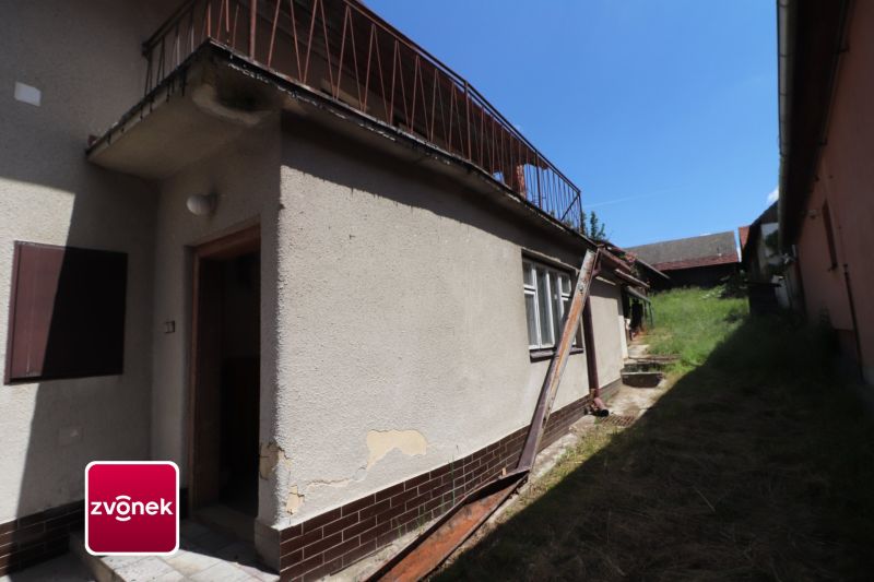 Prodej rodinného domu s velkou zahradou, Vlachovice - Vrbětice