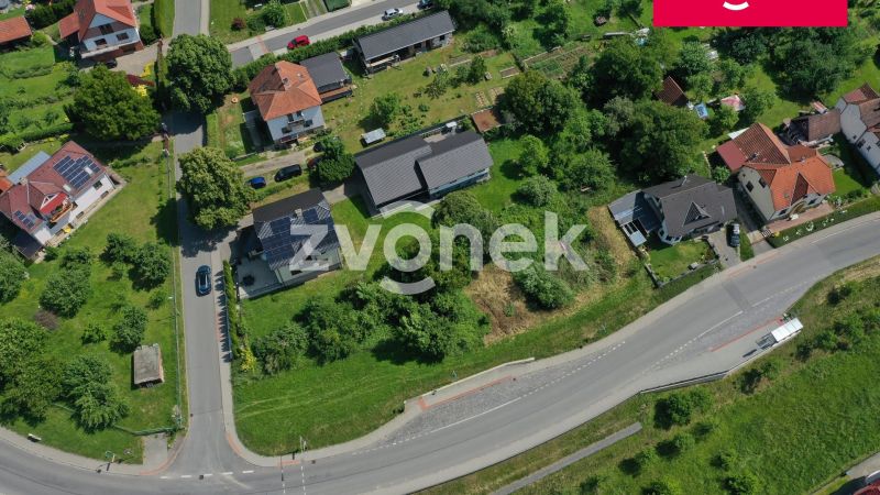 Prodej stavebního pozemku 554 m², Pozlovice