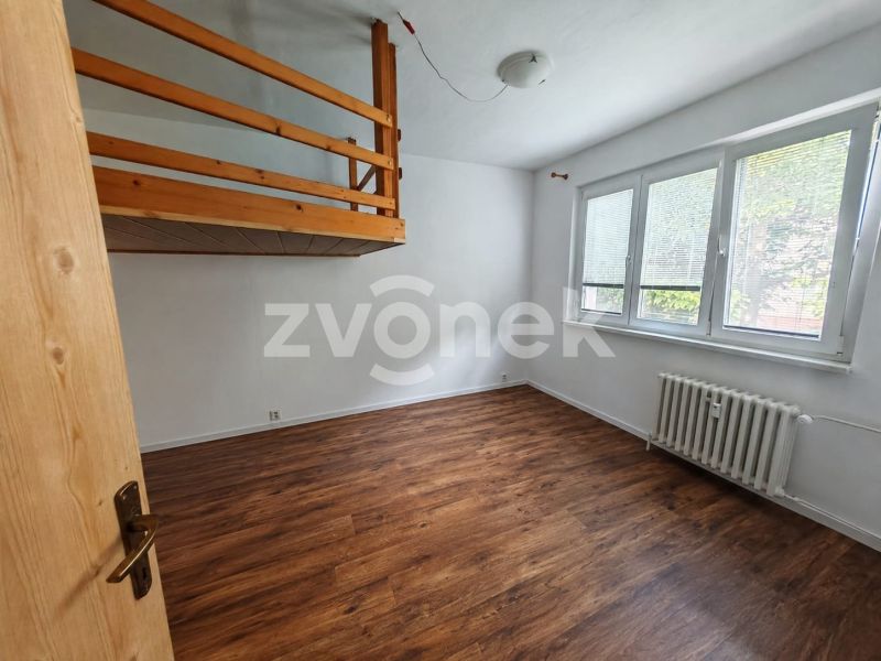 2+1 Zlín - Bartošova čtvrť, balkon