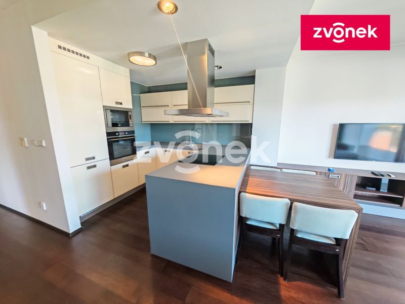 Pronájem bytu 3+kk 75 m², Zlín