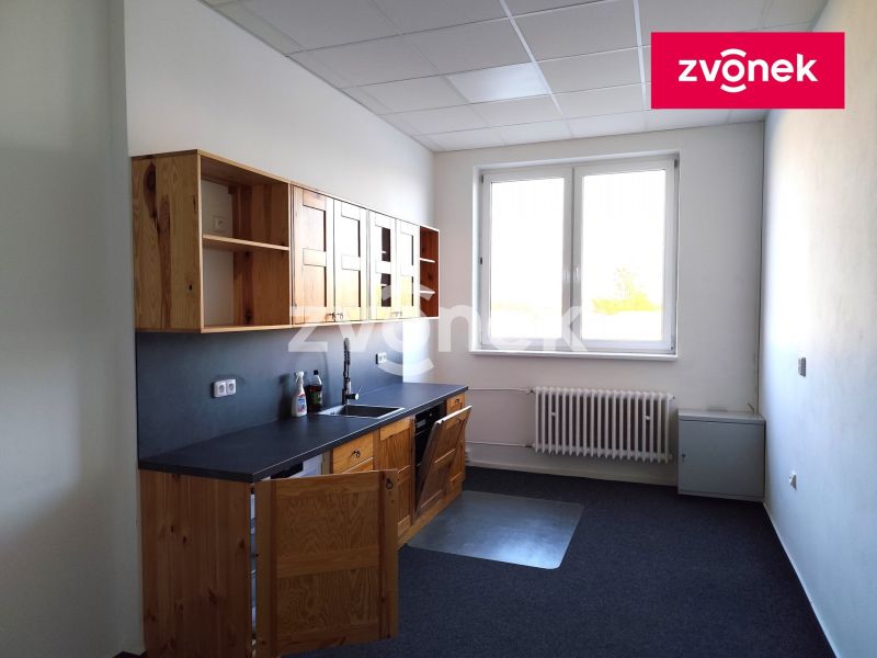 Pronájem kanceláře 32 m², Kroměříž - Kotojedy