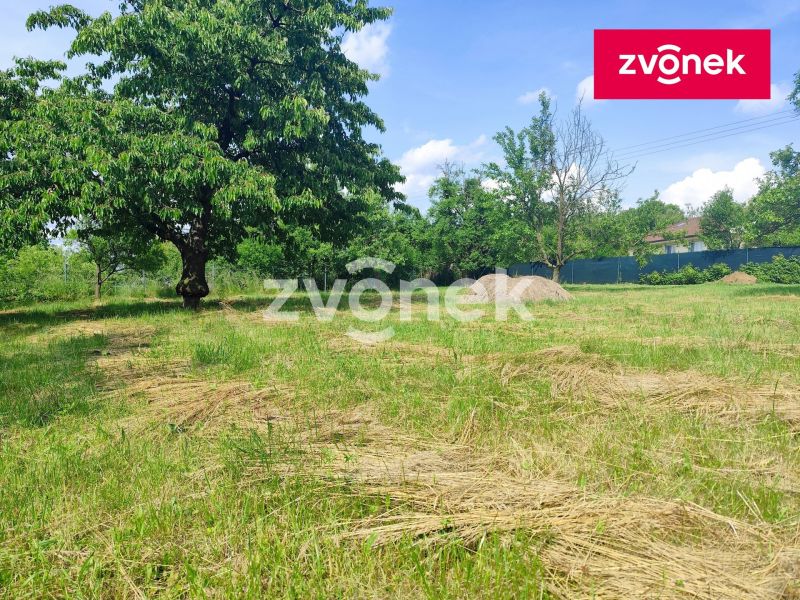 Prodej stavebního pozemku 1 386 m², Kroměříž - Těšnovice