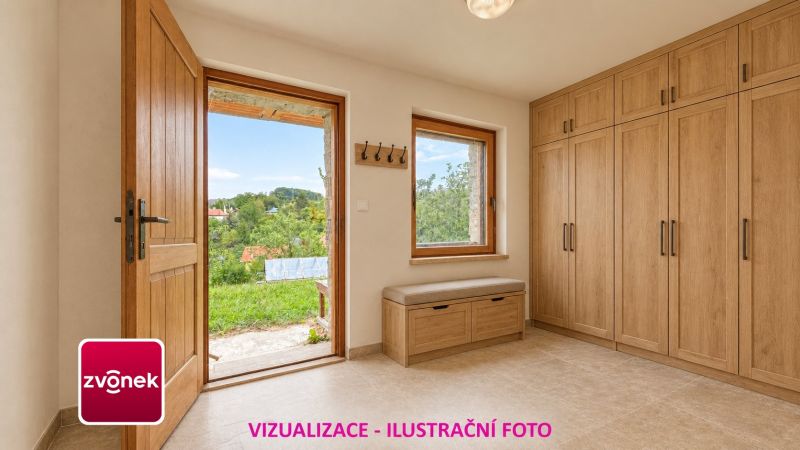 Domek k dokončení s možností rozšíření, pozemkem přes 1 000 m² a nádherným výhledem – Jaroslavice u Zlína