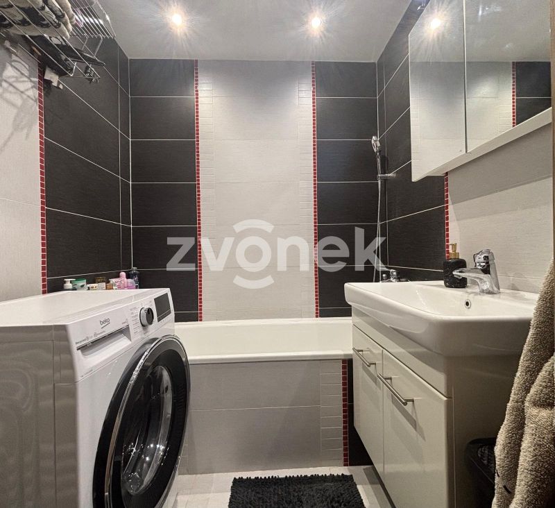 3+1 po celkově rekonstrukci s nádherným výhledem, 86m2 – Kroměříž, ul. Zborovská