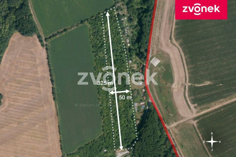 Prodej pole 15 468 m², Zlín - Malenovice