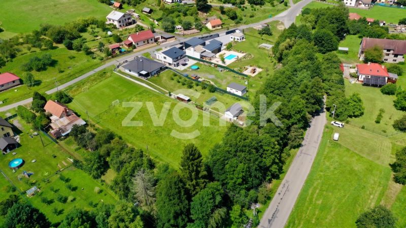 Investiční stavební pozemek 3688 m², Želechovice nad Dřevnicí