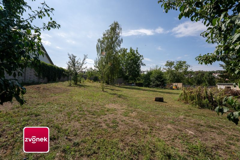 Prodej stavebního pozemku 800 m², Kroměříž - Těšnovice