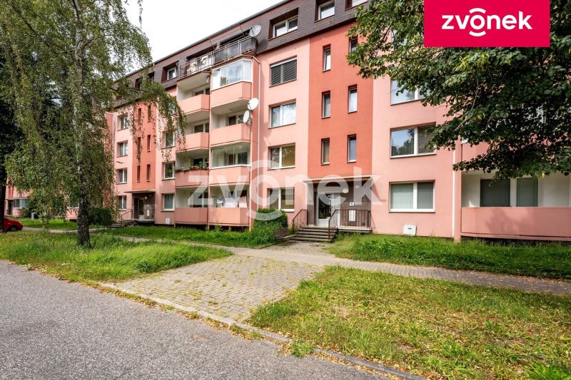 Krásný byt 3+kk Otrokovice - Trávníky, ul. SNP, balkon