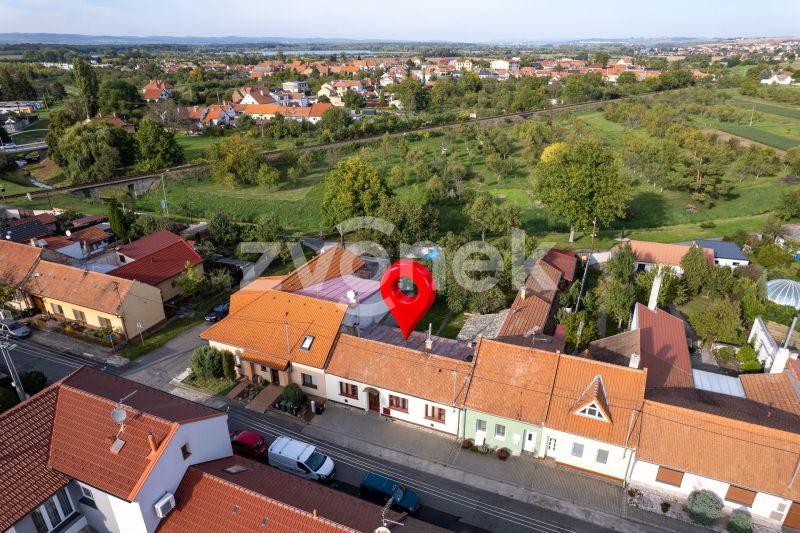 Rodinný dům Uherský Ostroh, hezká zahrada, garáž