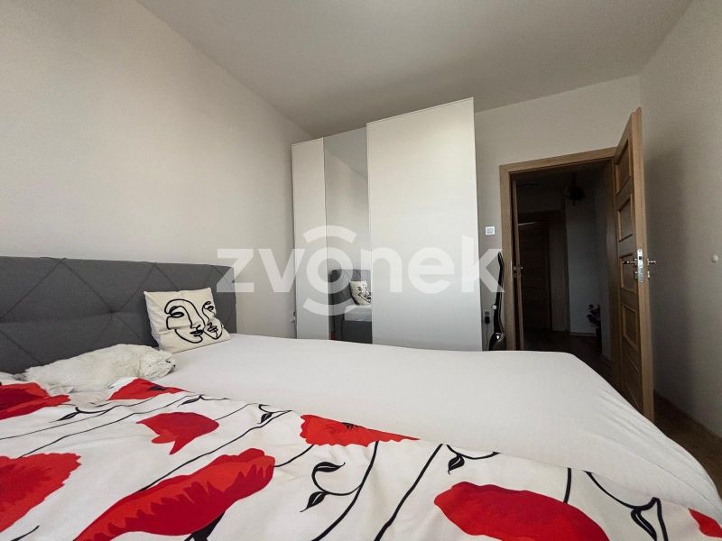 3+1 po celkově rekonstrukci s nádherným výhledem, 86m2 – Kroměříž, ul. Zborovská