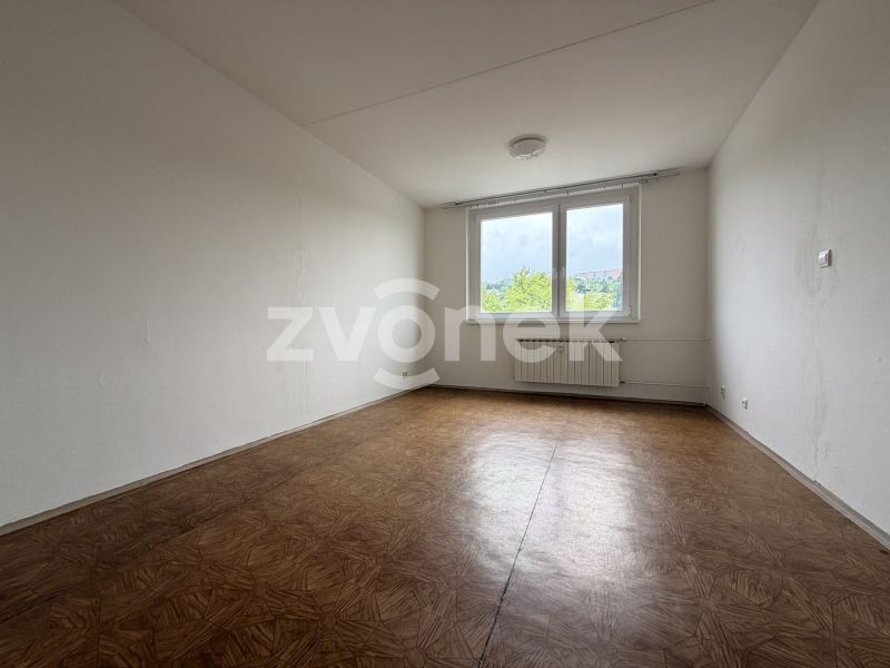 Pronájem prostorného bytu 2+1, 60 m², Zlín – Kúty