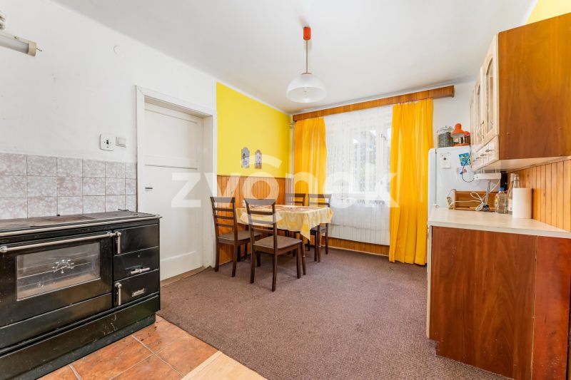 Prodej rodinného domu 180 m², Zlín - Příluky