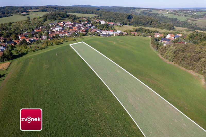 Prodej pozemku 9 303 m², Žlutava