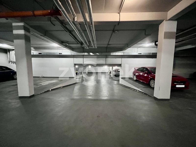 Pronájem garážového stání 18 m², Zlín