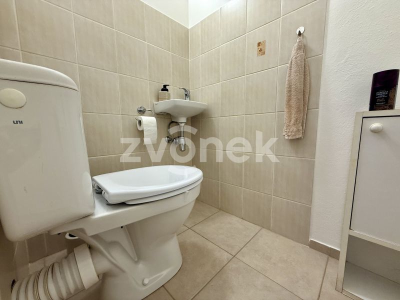 Pronájem bytu 2+1 60 m², Zlín - Prštné