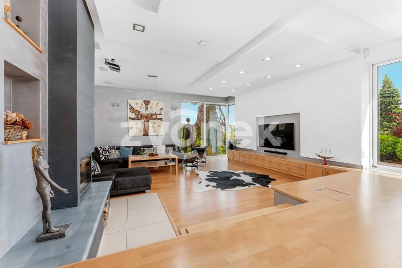 Velkorysá rodinná vila 7+1, 479 m², pozemek 1 503 m² – Zlín, Nivy IV