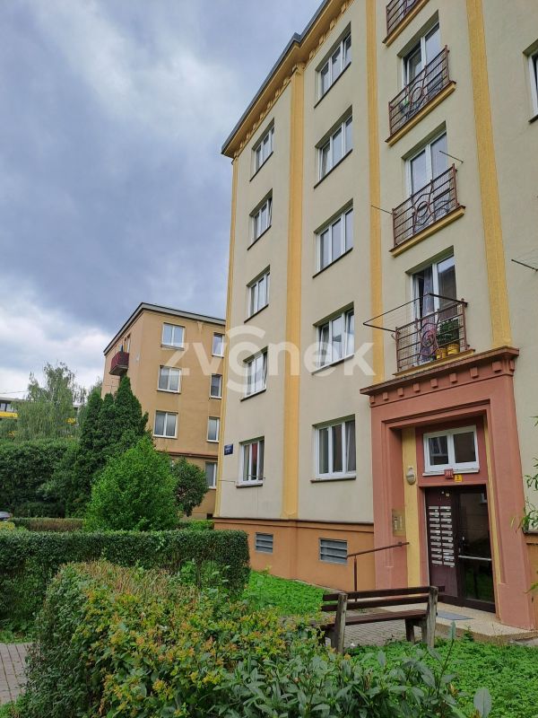 Pronájem bytu 2+1 53 m², Padělky - Zlín