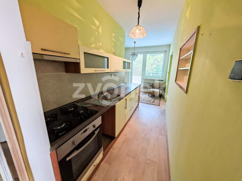 Pronájem bytu 3+1 90 m², Zlín - Příluky
