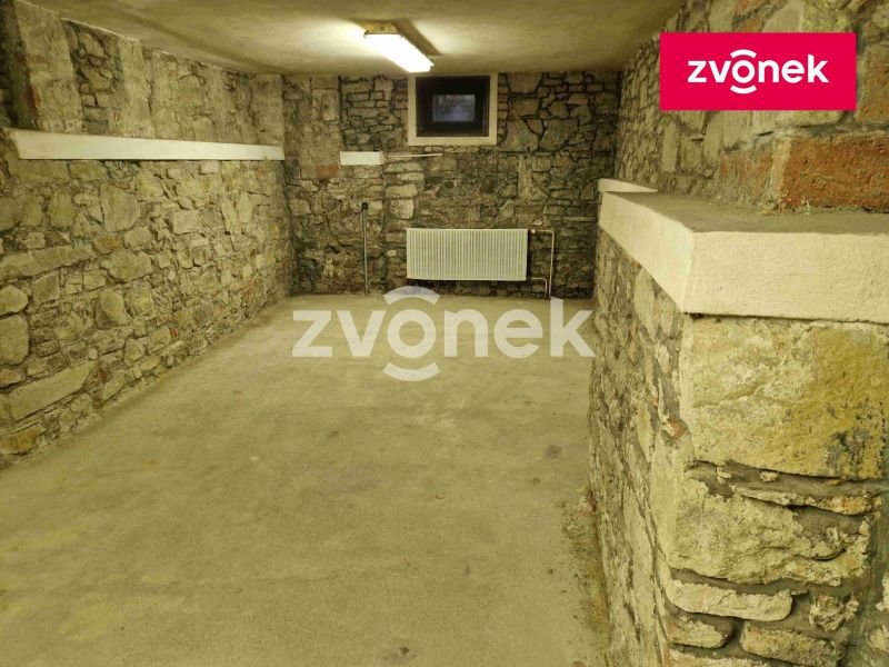Pronájem obchodního prostoru 650 m², Uherské Hradiště