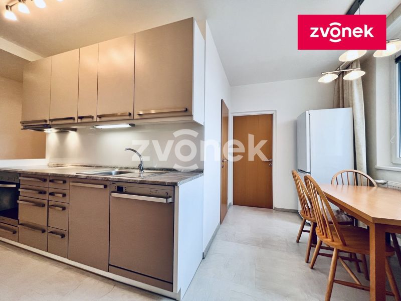 Pronájem bytu 3+1 64 m², Zlín - Prštné