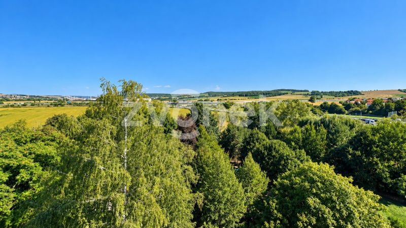 Světlý byt 1+1 s krásným výhledem a potenciálem pro vlastní bydlení i investici | 37,2 m² | Otrokovice – Kvítkovice