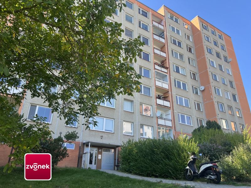 Styl, výhledy a příroda na dosah | Částečně vybavený byt 3+1, Zlín – Podlesí