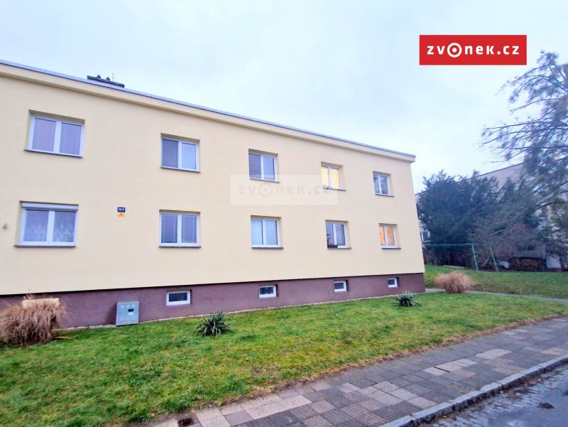 Pronájem bytu 1+1 33 m², Zlín