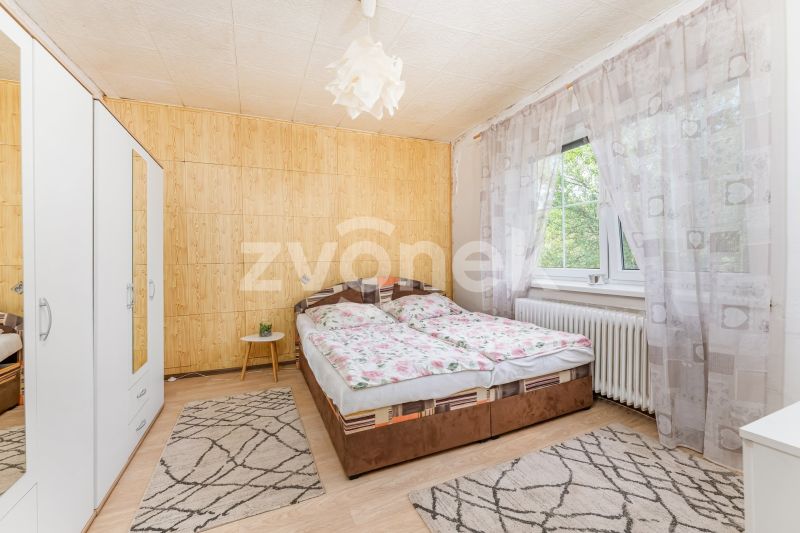 Prodej rodinného domu 130 m², Luhačovice - Polichno