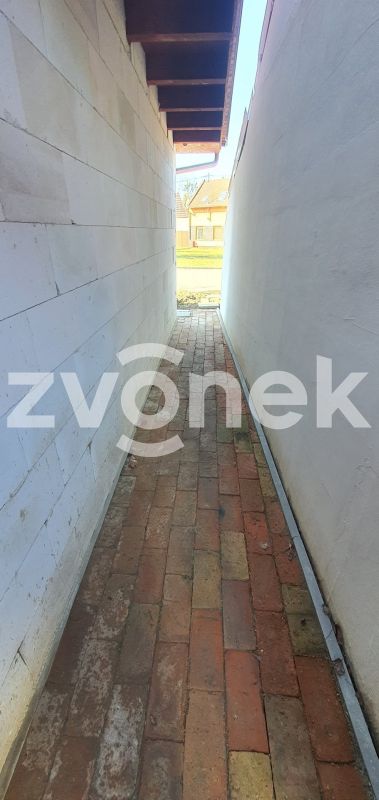 Prodej rodinného domu 72 m², Litenčice - Strabenice