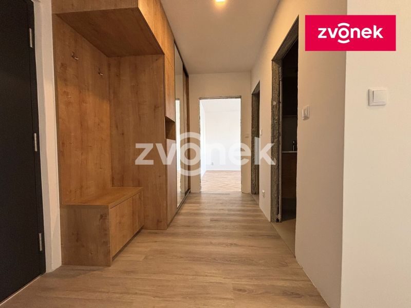 Pronájem bytu 2+1 56 m², Zlín - Malenovice