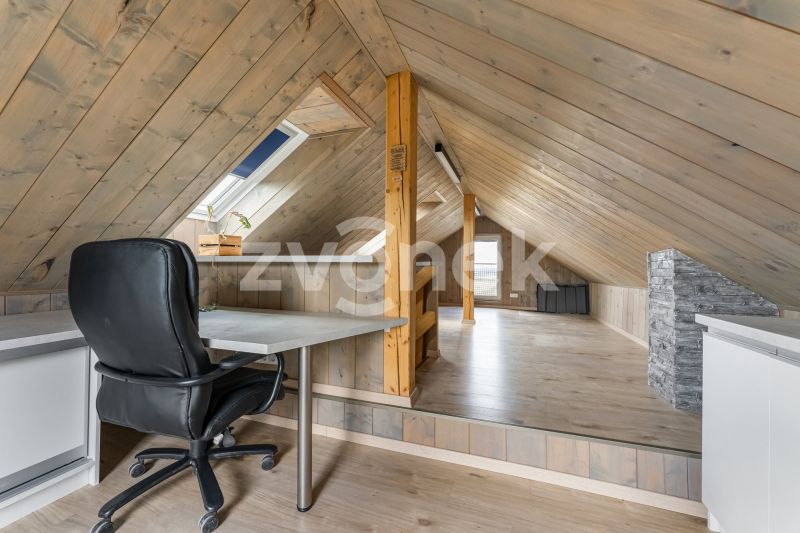 Prodej rodinného domu 4+kk, 191 m², Zádveřice-Raková