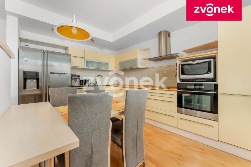 Prodej bytu 3+kk 94 m², Zlín