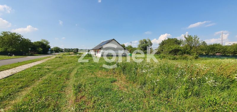 Prodej stavebního pozemku 1 070 m², Hulín