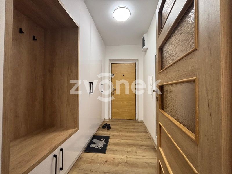 3+1 po celkově rekonstrukci s nádherným výhledem, 86m2 – Kroměříž, ul. Zborovská