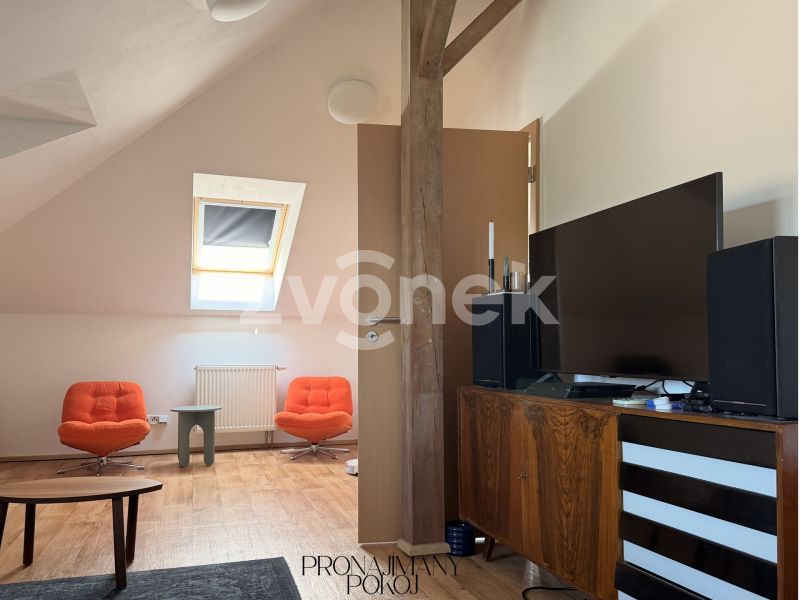 Pronájem většího pokoje v blízkosti centra Zlína | 4+1 | 8 000 Kč vč. poplatků