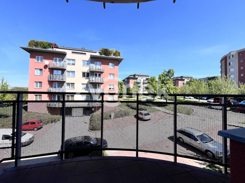 Pronájem bytu 2+1 52 m², Zlín
