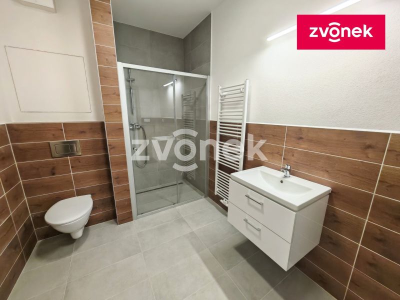 Pronájem bytu 1+kk 36 m², Otrokovice