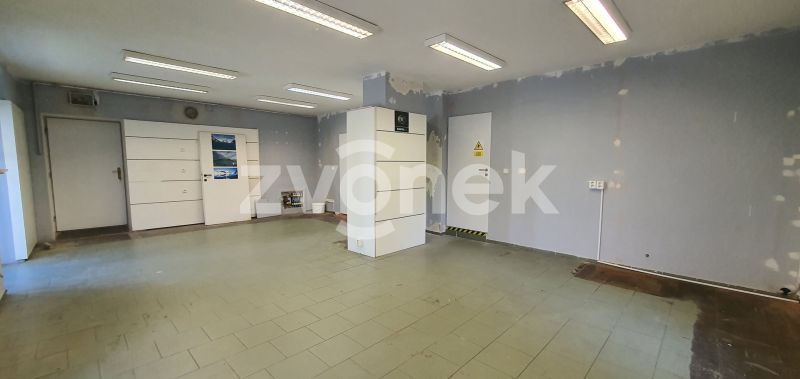 Pronájem kanceláře 103 m², Otrokovice