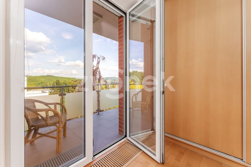 Velkorysá rodinná vila 7+1, 479 m², pozemek 1 503 m² – Zlín, Nivy IV