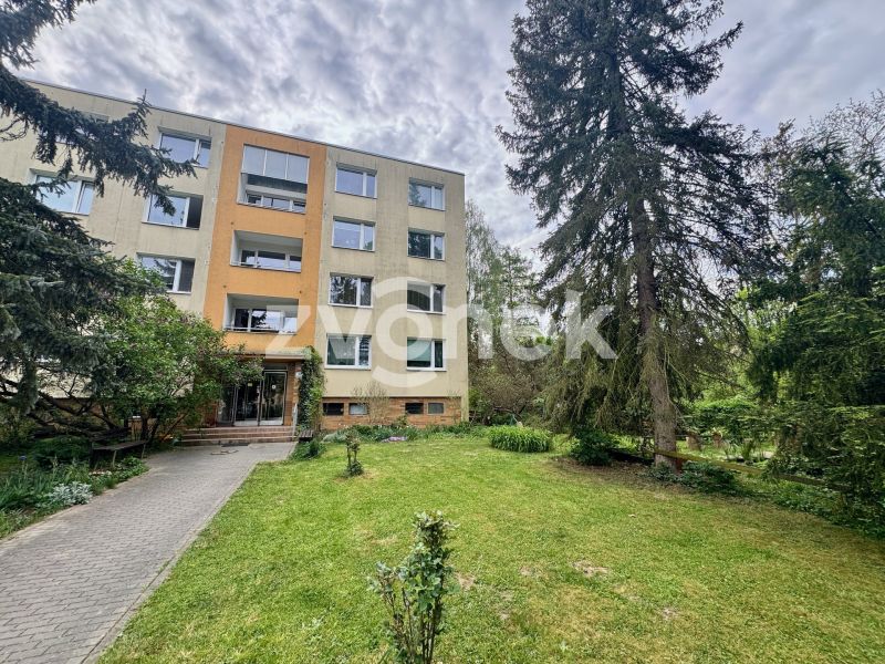 Pronájem bytu 1+1 39 m², Zlín - Bartošova čtvrt