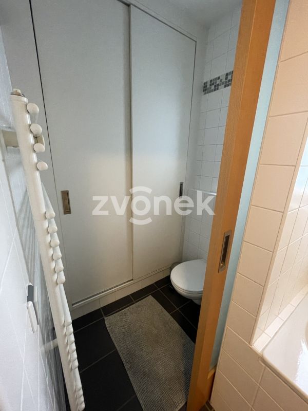 Pronájem vybaveného bytu 2+1 60 m², Zlín Kamenná