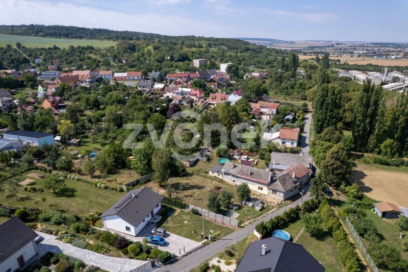 Prodej stavebního pozemku 800 m², Kroměříž - Těšnovice