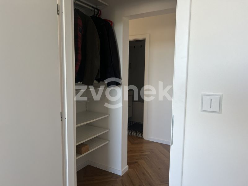 Styl, výhledy a příroda na dosah | Částečně vybavený byt 3+1, Zlín – Podlesí