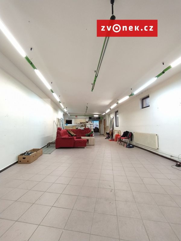 Pronájem obchodního prostoru 140 m², Napajedla